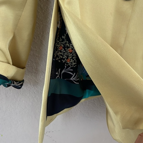JESSIE LIU Pamela Satin Blazer with Contrast Print Lining in Mustard size S EUC - Picture 10 of 17